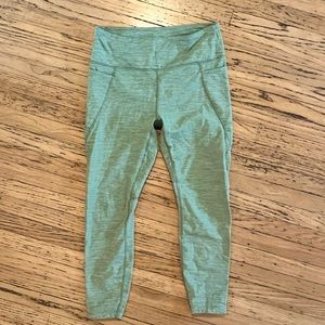 JOYLAB workout leggings. Size Large.
